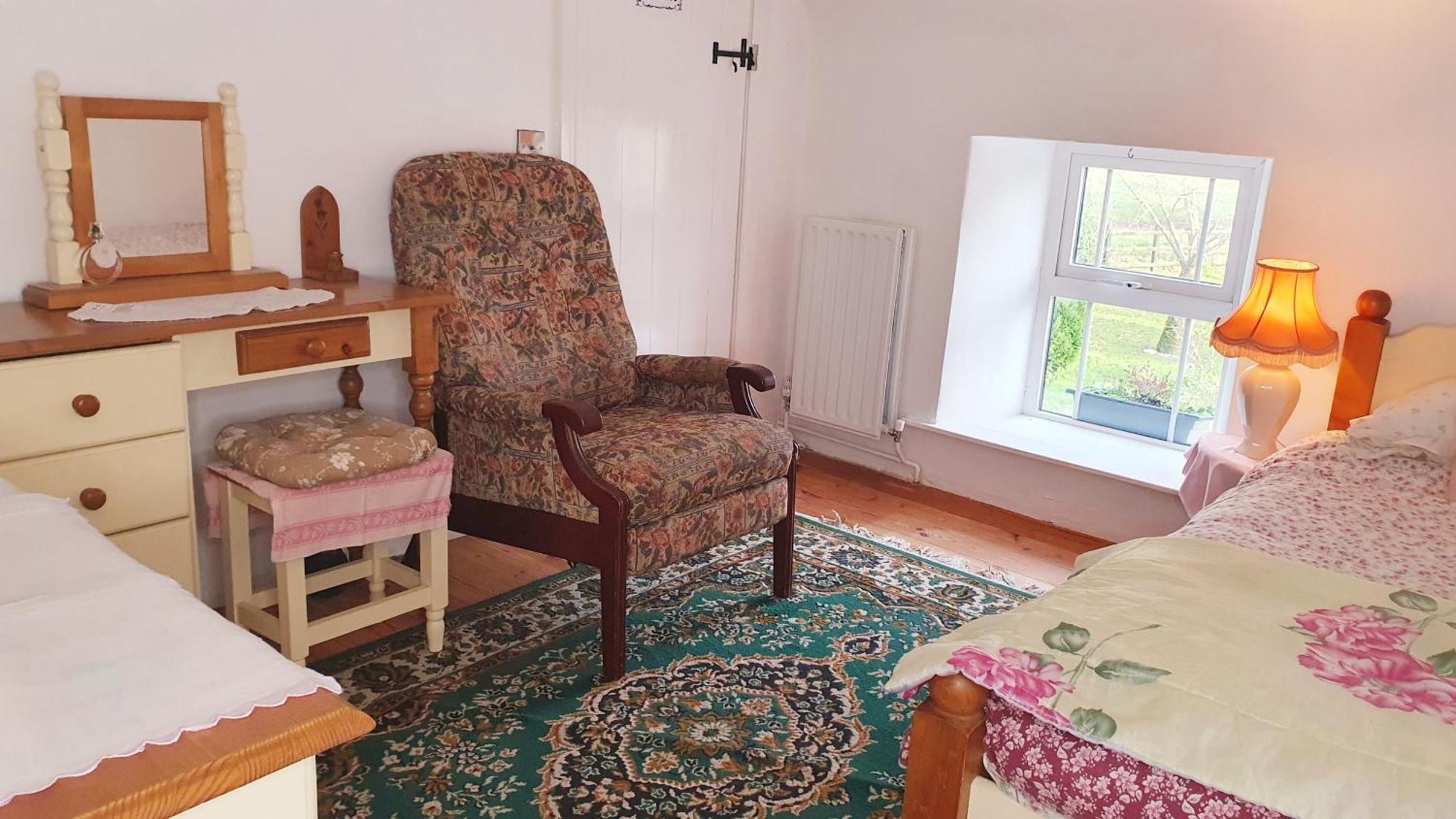 The Old Post Office Lodge 에니스킬런 외부 사진