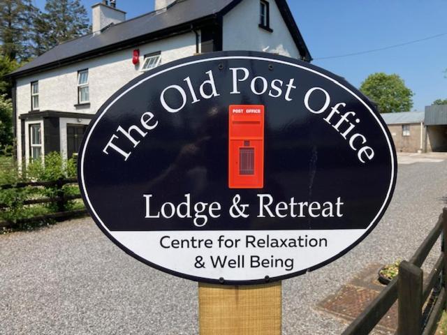 The Old Post Office Lodge 에니스킬런 외부 사진